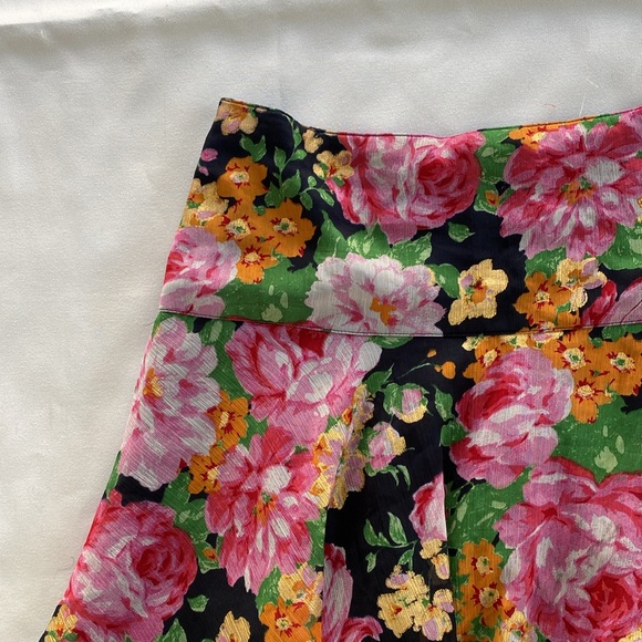 Abercrombie & Fitch Skirt Size 2 - Picture 3 of 7